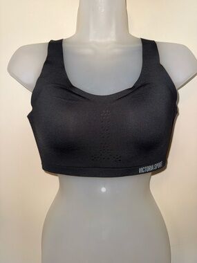 Victoria Sport Black Seamless High-Support Sports Bra